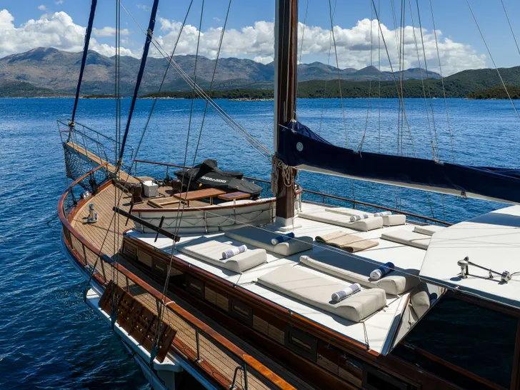 ELEGANZA Custom Gulet 27m - sunbathing area ELEGANZA Custom Gulet 27m - sunbathing area