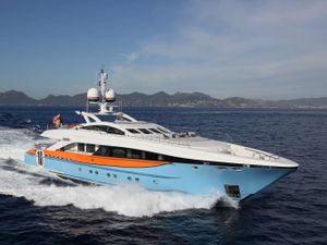 AURELIA - Heesen 3700 - 4 Cabins - Cannes - St Tropez - Nice - French Riviera - Monaco AURELIA - Heesen 3700 - 4 Cabins - Cannes - St Tropez - Nice - French Riviera - Monaco
