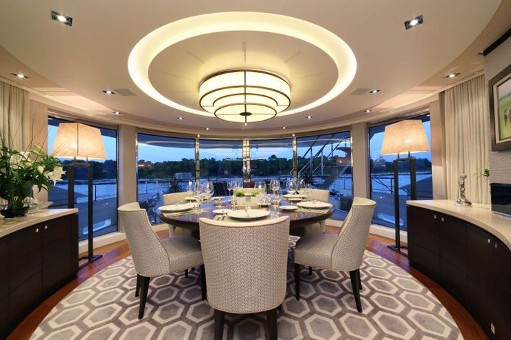 Charter Yacht AURELIA - Heesen 3700 - 4 Cabins - Cannes - St Tropez - Nice - French Riviera - Monaco