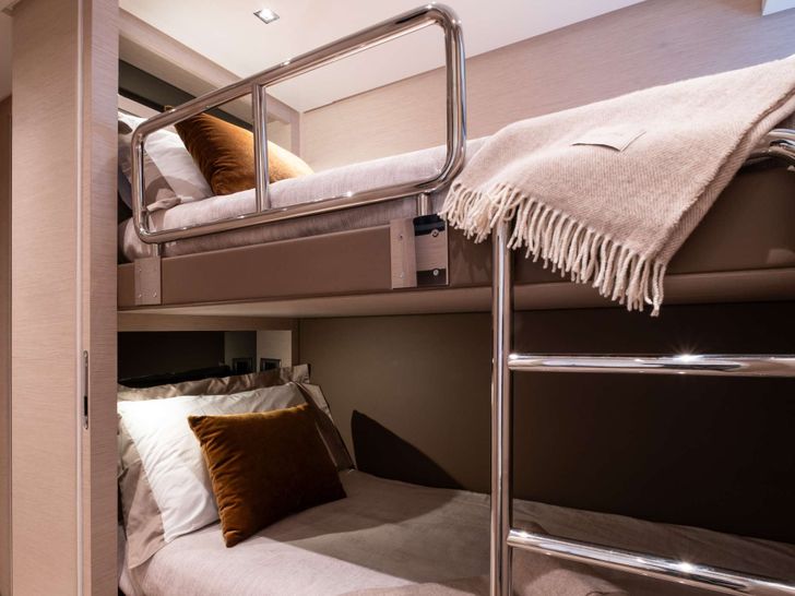 ALEXANDER M Sanlorenzo SL78 - bunk cabin ALEXANDER M Sanlorenzo SL78 - bunk cabin