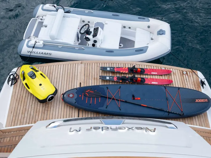 ALEXANDER M Sanlorenzo SL78 - water toys ALEXANDER M Sanlorenzo SL78 - water toys