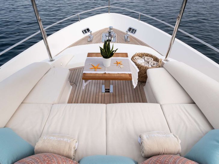 ALEXANDER M Sanlorenzo SL78 - foredeck ALEXANDER M Sanlorenzo SL78 - foredeck