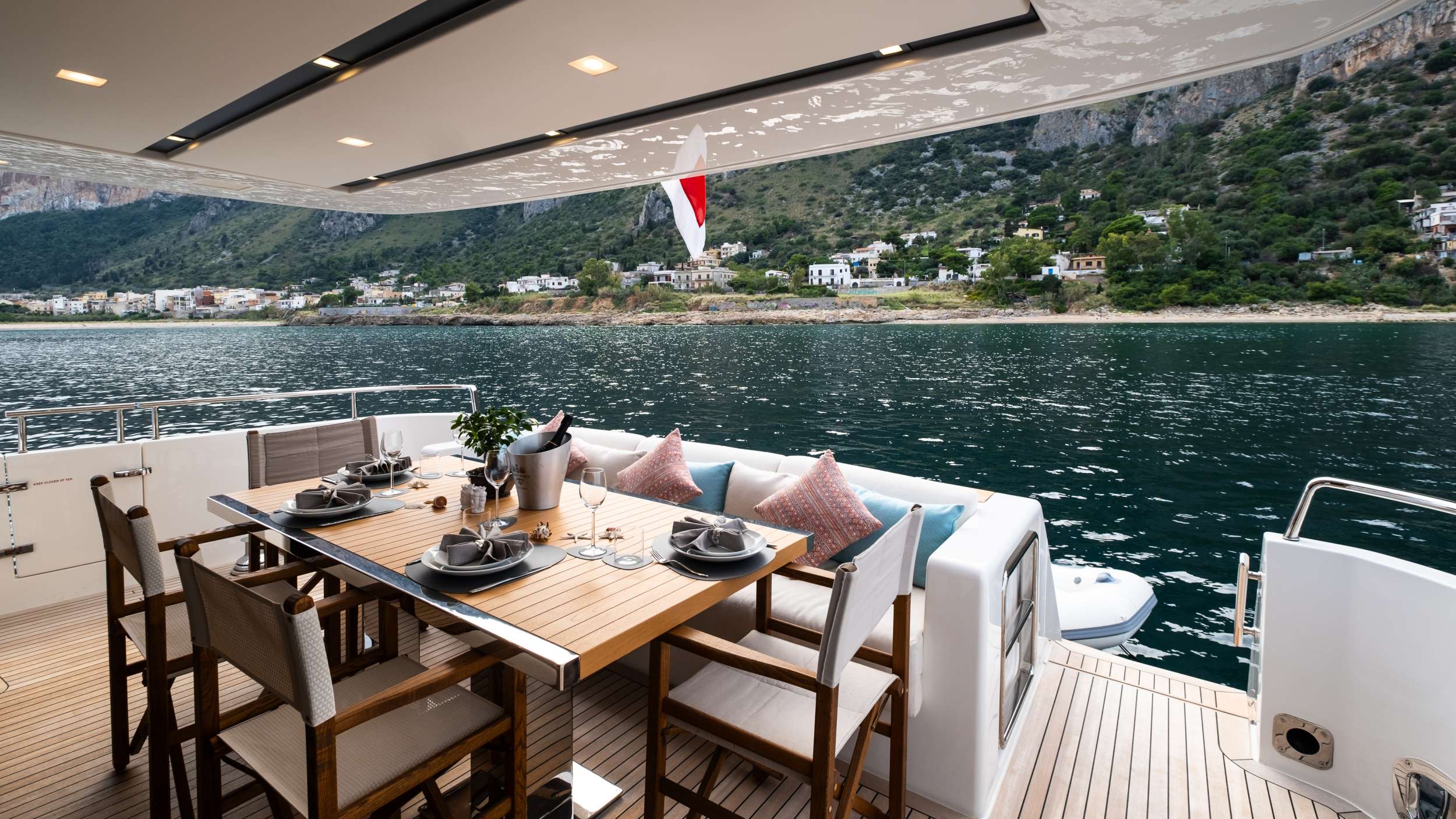 ALEXANDER M Sanlorenzo SL78 - aft deck alfresco dining area