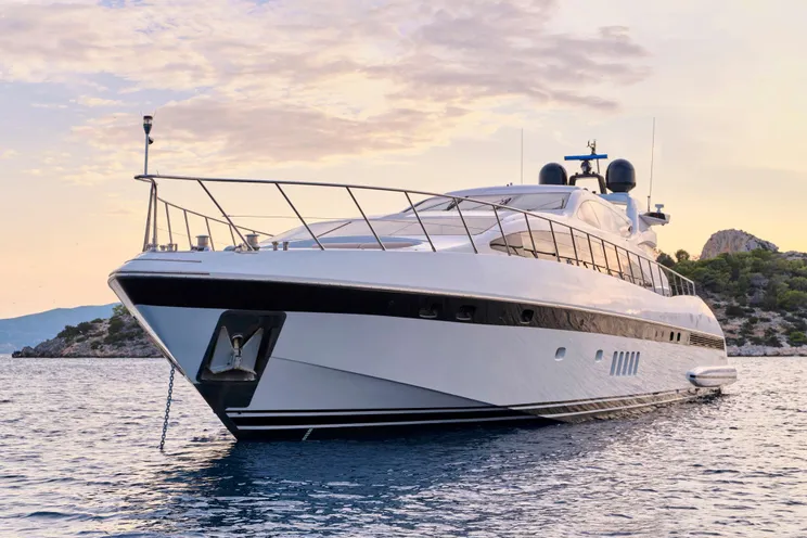 Charter Yacht WET PANTHER - Mangusta 105 - 4 Cabins - Athens - Mykonos - Paros - Cyclades - Aegean - Greece