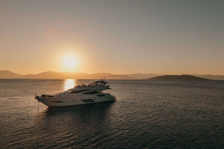 Charter Yacht WHY NOT - Dominator 78 - 3 Cabins - Athens - Mykonos - Paros - Cyclades - Greece