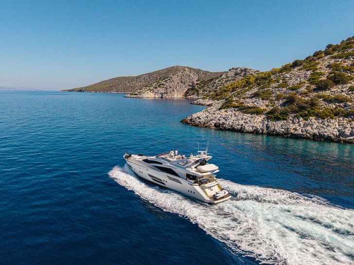 WHY NOT Dominator 78 - cruising WHY NOT Dominator 78 - cruising