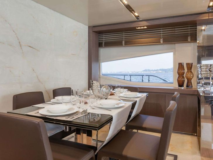 WHY NOT Dominator 78 - indoor dining area WHY NOT Dominator 78 - indoor dining area