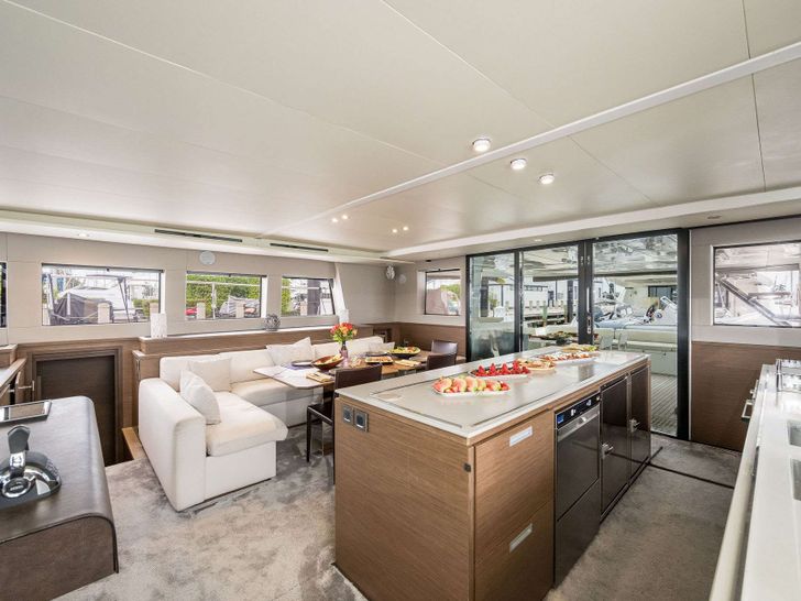 ATLANTIA Lagoon 630 - Salon ATLANTIA Lagoon 630 - Salon