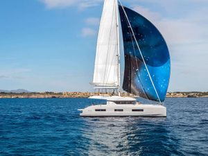 HUMBLE ONE - Lagoon 55 - 5 Cabins - Athens - Mykonos - Paros - Cyclades - Greece HUMBLE ONE - Lagoon 55 - 5 Cabins - Athens - Mykonos - Paros - Cyclades - Greece