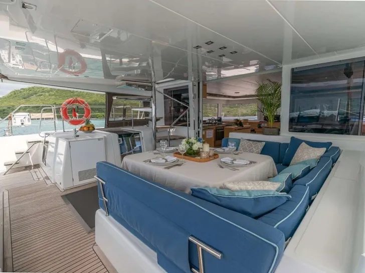 EVER III Lagoon 560 - aft deck EVER III Lagoon 560 - aft deck