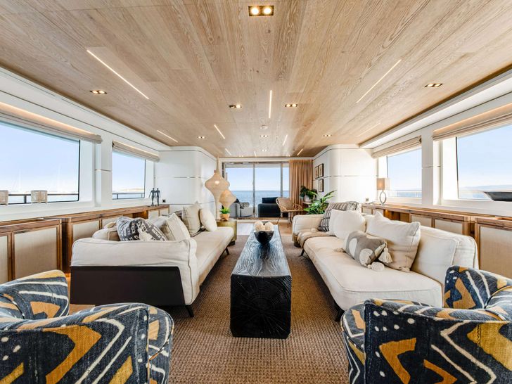 SABAI Cantiere Delle Marche Nauta Air 110 - main saloon SABAI Cantiere Delle Marche Nauta Air 110 - main saloon