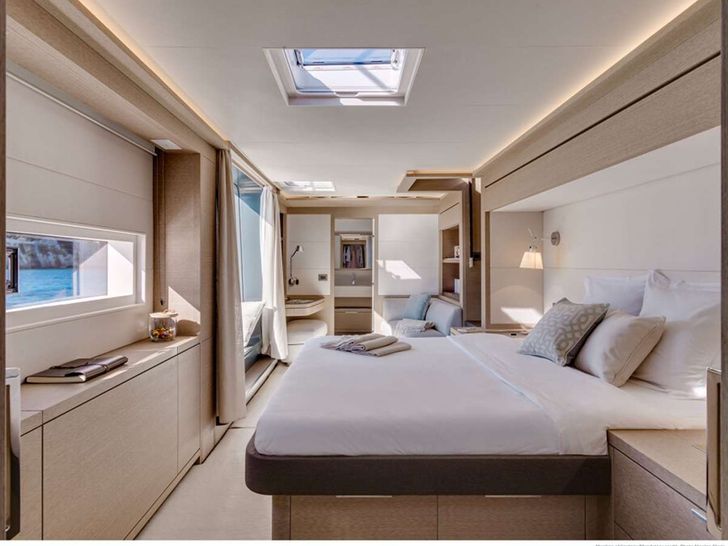 JAN'S FELINE Lagoon Seventy 8 - Master Cabin JAN'S FELINE Lagoon Seventy 8 - Master Cabin