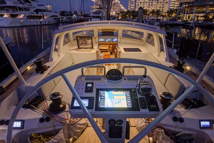 Charter Yacht CIRRUS - Sailing Yacht 68ft - 3 Cabins - Nassau - Exumas - Bahamas