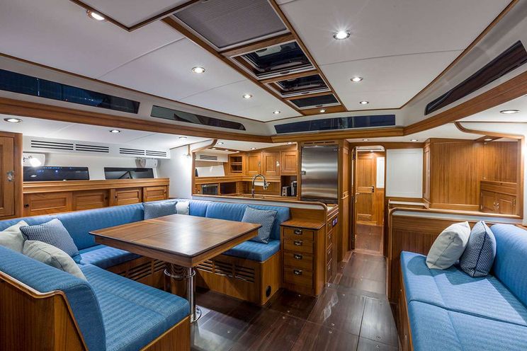 Charter Yacht CIRRUS - Sailing Yacht 68ft - 3 Cabins - Nassau - Exumas - Bahamas