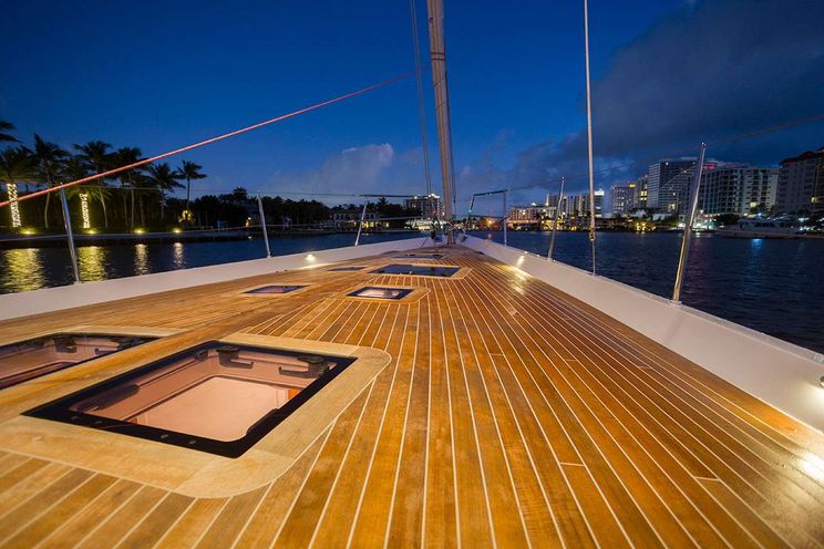 Charter Yacht CIRRUS - Sailing Yacht 68ft - 3 Cabins - Nassau - Exumas - Bahamas