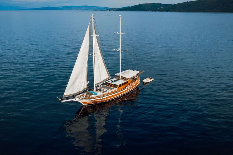 Charter Yacht ANDEO - Custom 27m - 5 Cabins - Split - Dubrovnik - Hvar - Croatia