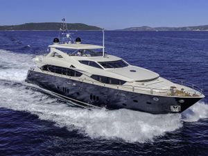 ARAGO - Sunseeker 34m - 5 Cabins - Trogir - Split - Dubrovnik - Hvar - Croatia - Kotor - Montenegro ARAGO - Sunseeker 34m - 5 Cabins - Trogir - Split - Dubrovnik - Hvar - Croatia - Kotor - Montenegro