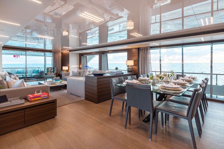 Charter Yacht EROS - Ferretti Custom Line Navetta 37 - 5 Cabins - Nassau - Exumas - Bahamas