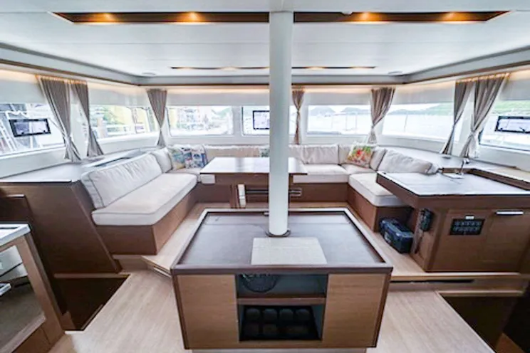 Charter Yacht EXTRA NAUTI - Lagoon 50 - 4 Cabins - Tortola - Anegada - Virgin Gorda - BVI - Caribbean