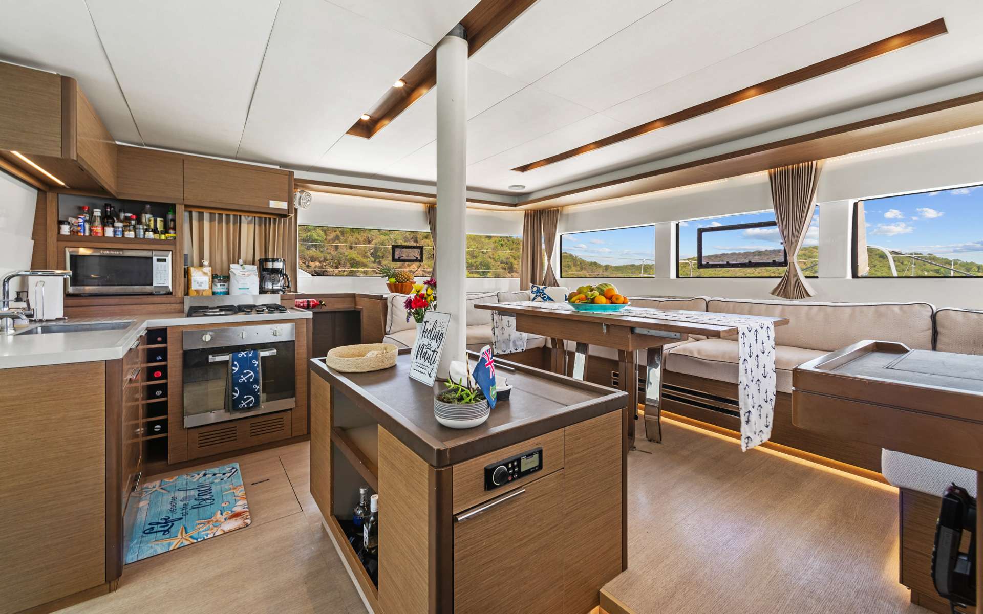 Charter Yacht EXTRA NAUTI - Lagoon 50 - 4 Cabins - Tortola - Anegada - Virgin Gorda - BVI - Caribbean