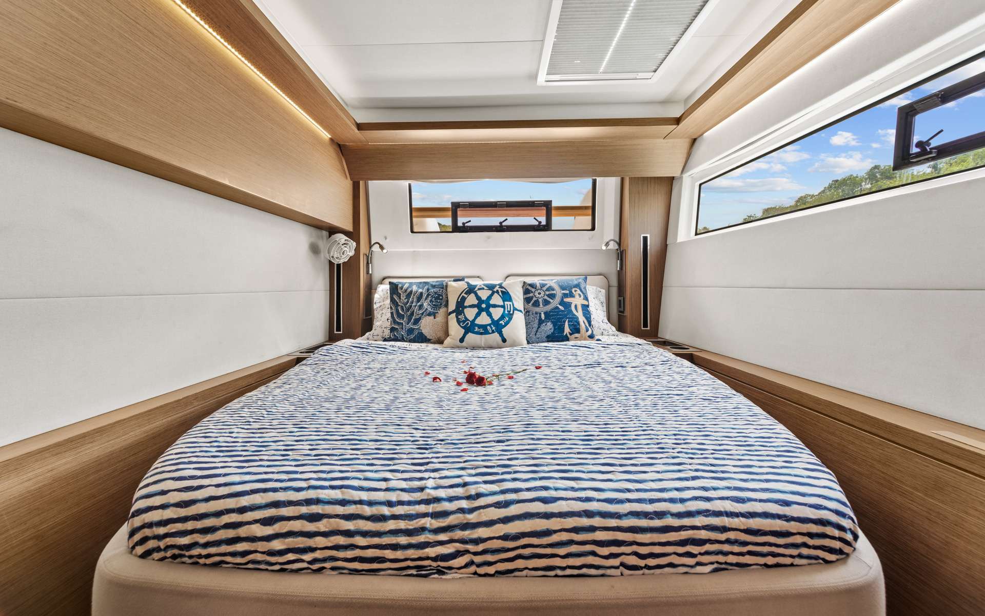 Charter Yacht EXTRA NAUTI - Lagoon 50 - 4 Cabins - Tortola - Anegada - Virgin Gorda - BVI - Caribbean