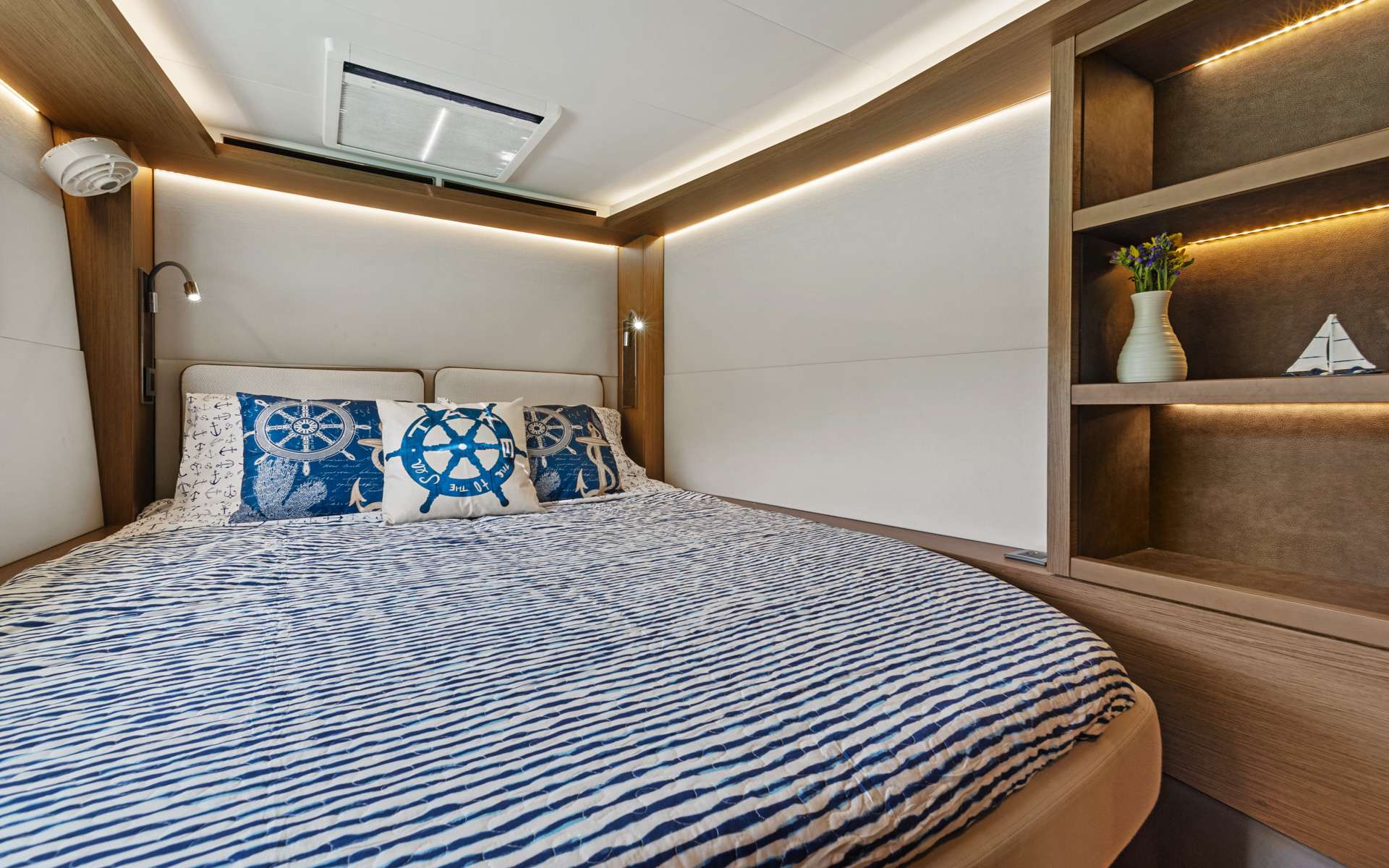 Charter Yacht EXTRA NAUTI - Lagoon 50 - 4 Cabins - Tortola - Anegada - Virgin Gorda - BVI - Caribbean