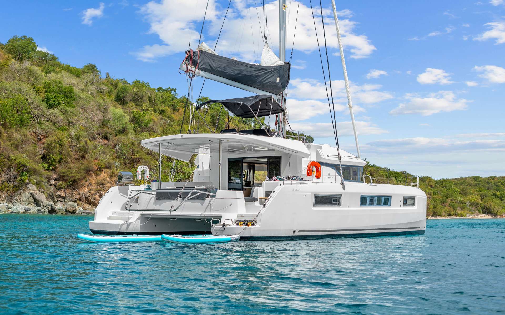 Charter Yacht EXTRA NAUTI - Lagoon 50 - 4 Cabins - Tortola - Anegada - Virgin Gorda - BVI - Caribbean