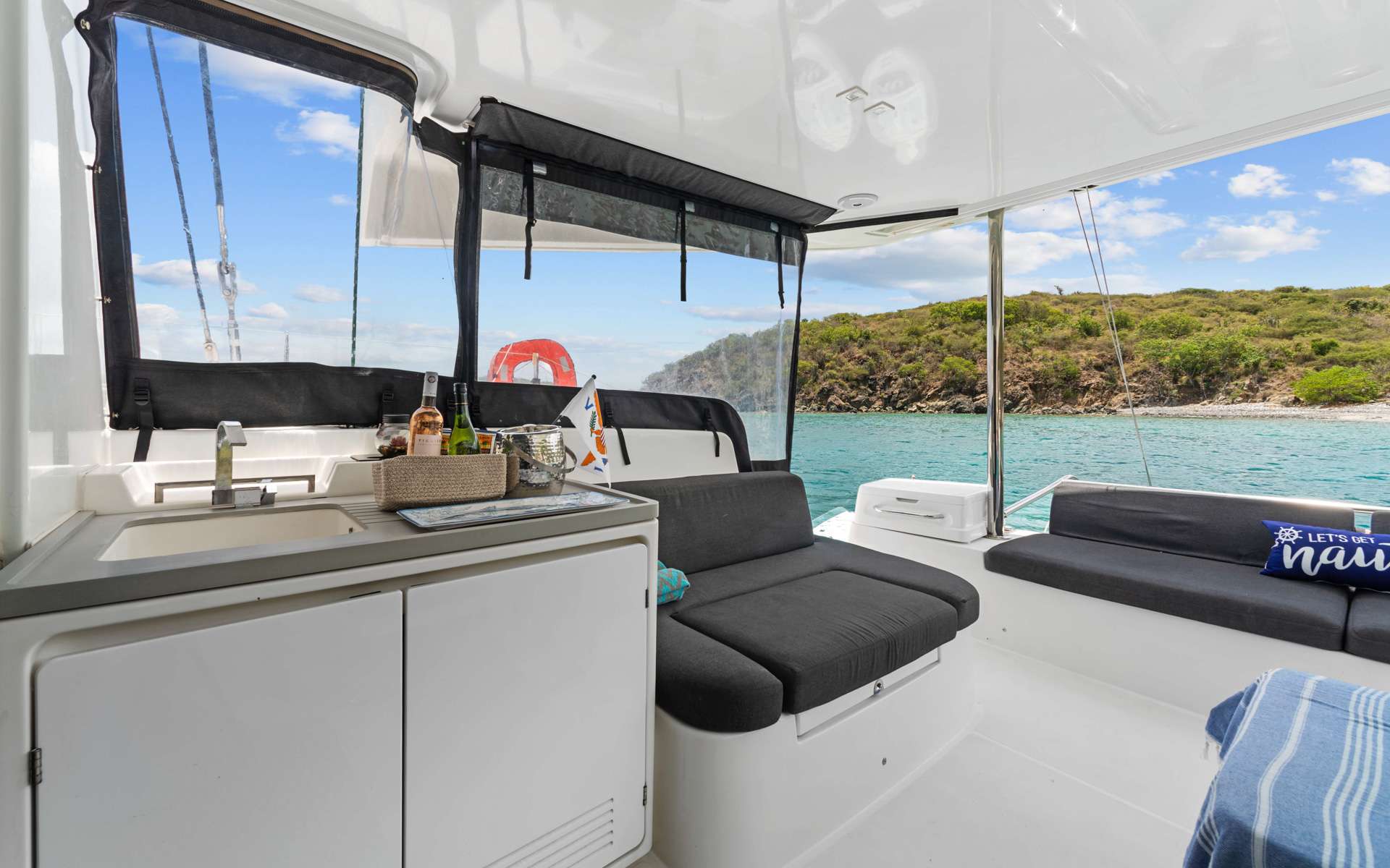 Charter Yacht EXTRA NAUTI - Lagoon 50 - 4 Cabins - Tortola - Anegada - Virgin Gorda - BVI - Caribbean