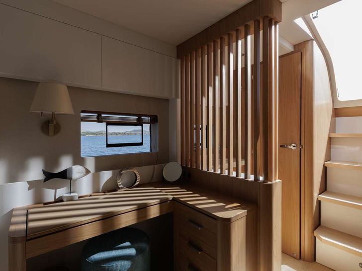 NEW HORIZONS 4 Bali 5.8 - master cabin 1 bathroom NEW HORIZONS 4 Bali 5.8 - master cabin 1 bathroom