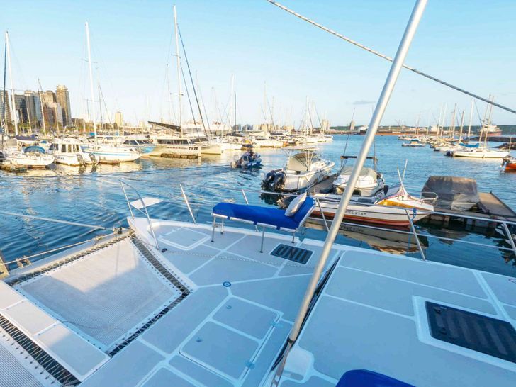 NAUTI MERMAID Royal Cape Majestic 530 - foredeck NAUTI MERMAID Royal Cape Majestic 530 - foredeck