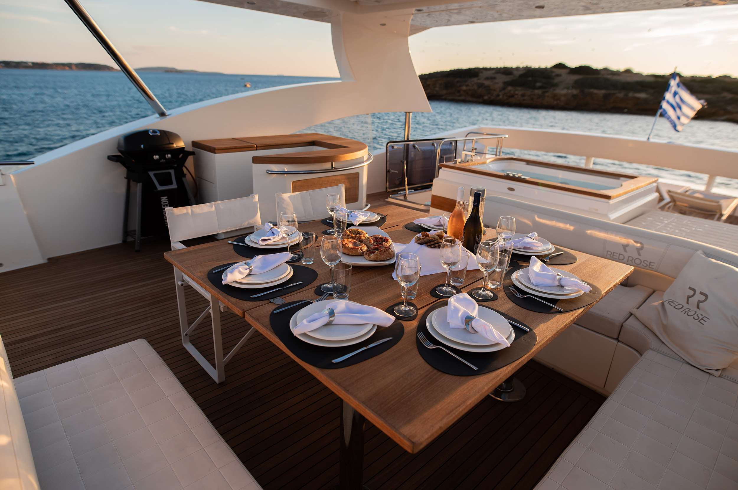 Charter Yacht RED ROSE - Aicon 85 Fly - 4 Cabins - Athens - Mykonos - Paros - Cyclades - Greece