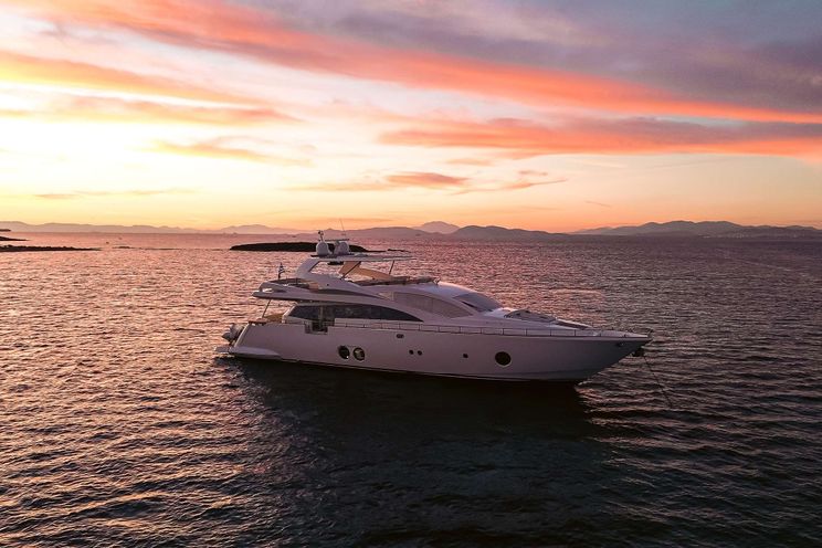 Charter Yacht RED ROSE - Aicon 85 Fly - 4 Cabins - Athens - Mykonos - Paros - Cyclades - Greece