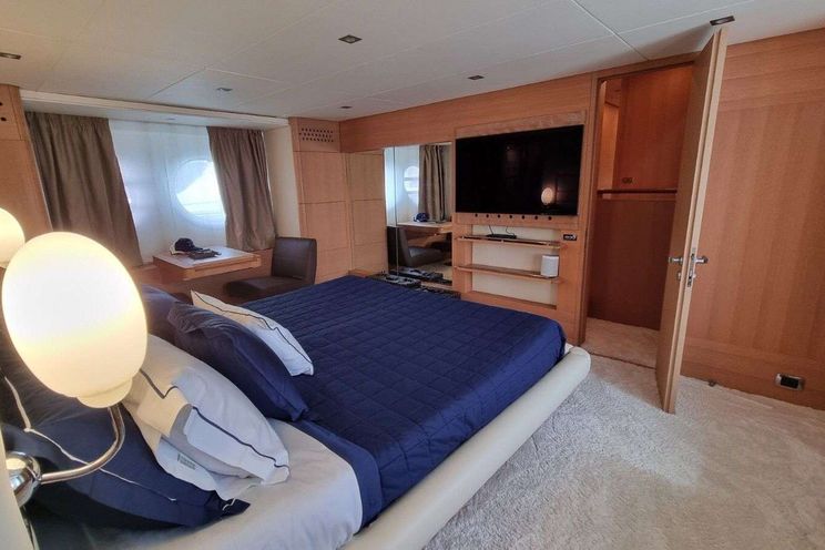 Charter Yacht RED ROSE - Aicon 85 Fly - 4 Cabins - Athens - Mykonos - Paros - Cyclades - Greece