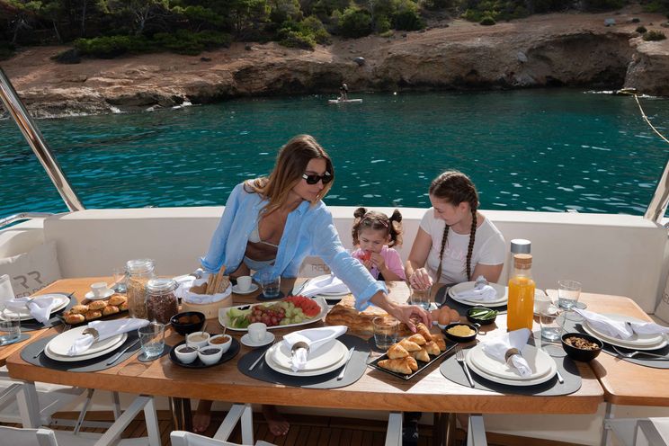 Charter Yacht RED ROSE - Aicon 85 Fly - 4 Cabins - Athens - Mykonos - Paros - Cyclades - Greece