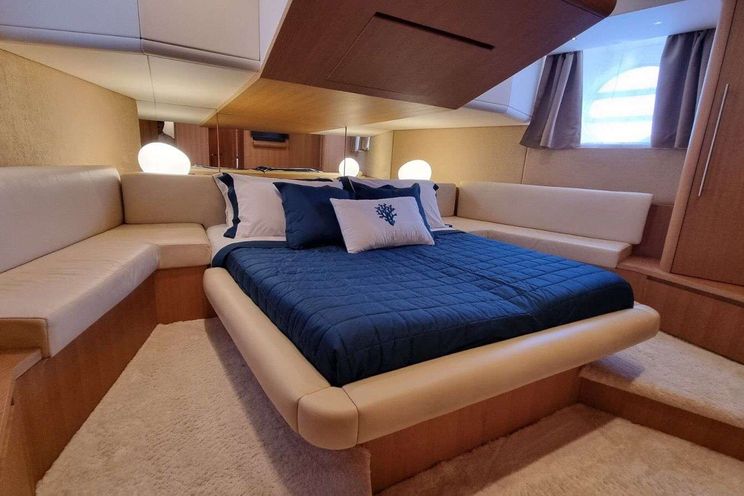 Charter Yacht RED ROSE - Aicon 85 Fly - 4 Cabins - Athens - Mykonos - Paros - Cyclades - Greece