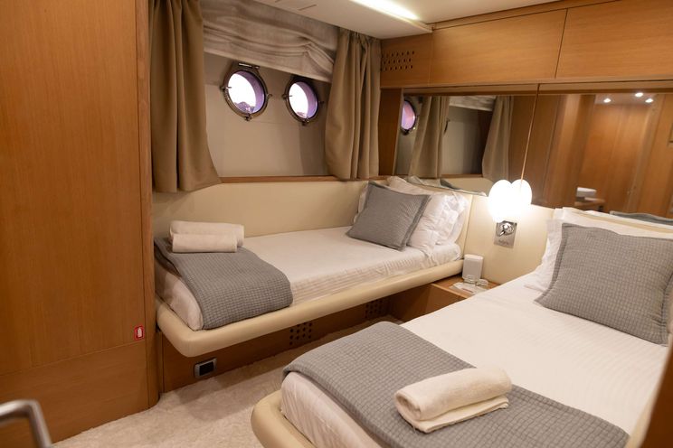 Charter Yacht RED ROSE - Aicon 85 Fly - 4 Cabins - Athens - Mykonos - Paros - Cyclades - Greece