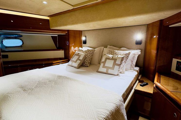 Charter Yacht ARCELIA - Ferretti 23m - 4 Cabins - Athens - Mykonos - Paros - Cyclades - Greece