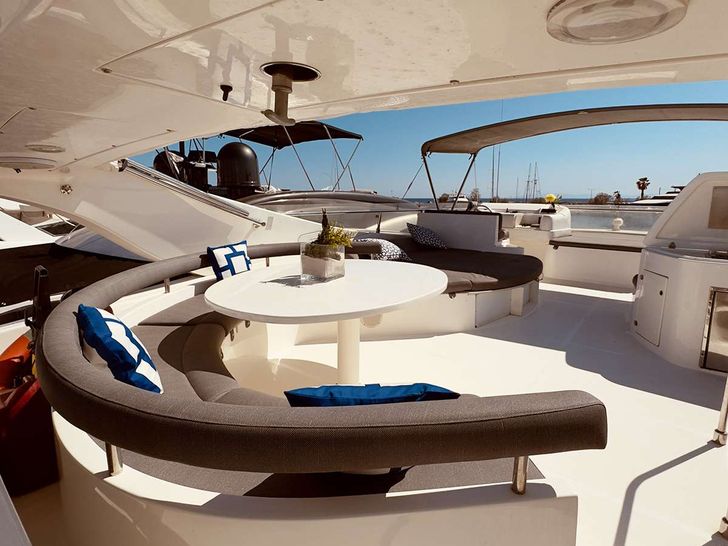 ARCELIA Ferretti 23m - flybridge ARCELIA Ferretti 23m - flybridge