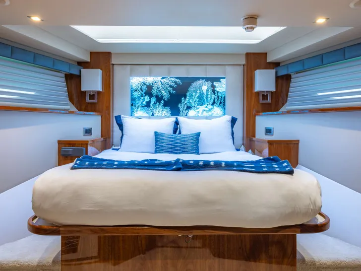 INDIGO Viking 93MY - VIP cabin 1 INDIGO Viking 93MY - VIP cabin 1