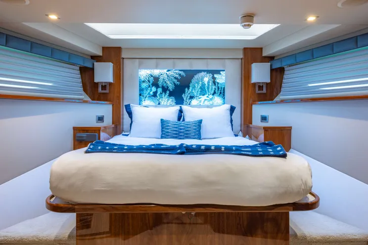 Charter Yacht INDIGO - Viking 93MY - 4 Cabins - Nassau - Exumas - Bahamas