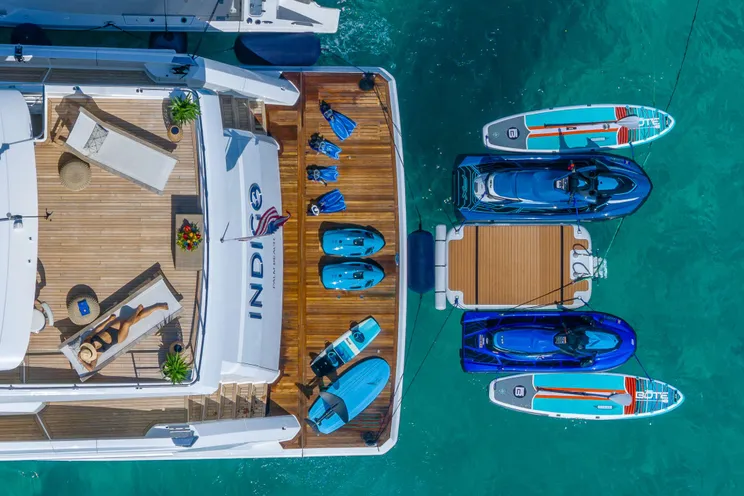 Charter Yacht INDIGO - Viking 93MY - 4 Cabins - Nassau - Exumas - Bahamas