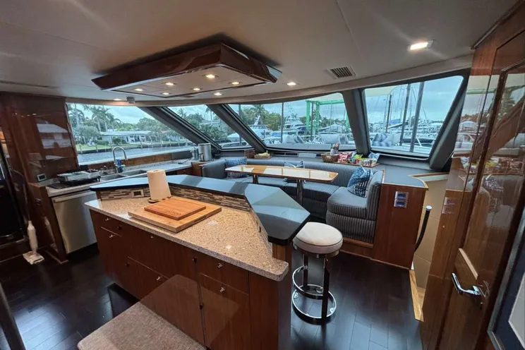 Charter Yacht INDIGO - Viking 93MY - 4 Cabins - Nassau - Exumas - Bahamas