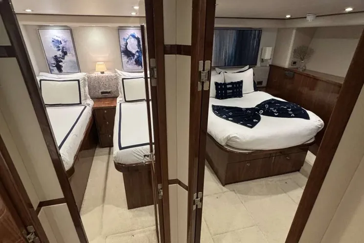 Charter Yacht INDIGO - Viking 93MY - 4 Cabins - Nassau - Exumas - Bahamas