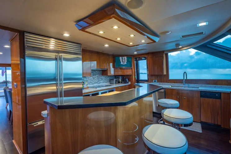 Charter Yacht INDIGO - Viking 93MY - 4 Cabins - Nassau - Exumas - Bahamas
