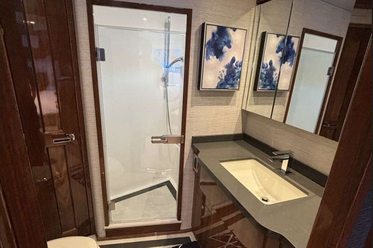 Charter Yacht INDIGO - Viking 93MY - 4 Cabins - Nassau - Exumas - Bahamas