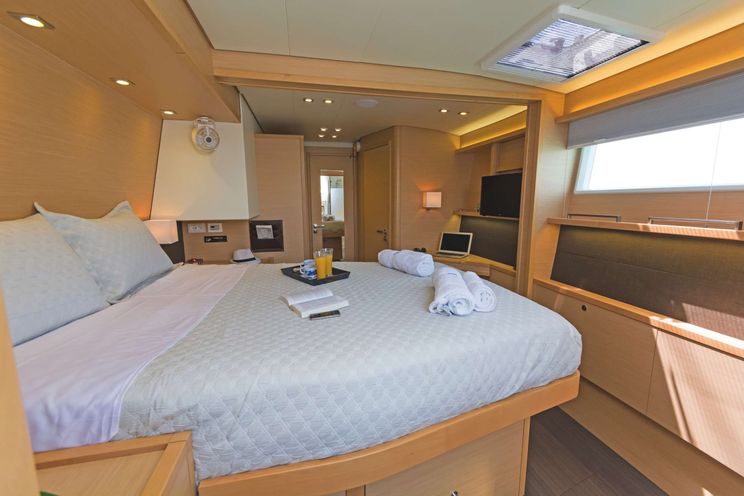 Charter Yacht COOL BREEZE - Lagoon 560 - 4 Cabins - Split - Dubrovnik - Hvar - Croatia