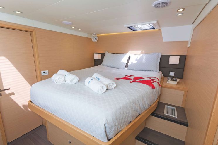 Charter Yacht COOL BREEZE - Lagoon 560 - 4 Cabins - Split - Dubrovnik - Hvar - Croatia