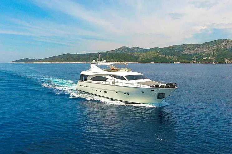 Charter Yacht MISS KATARIINA - Ferretti 880 - 4 Cabins - Split - Dubrovnik - Hvar - Croatia