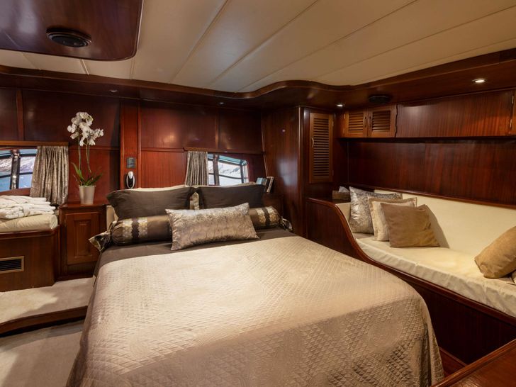 PACHA Tuzla Shipyard Custom Gulet 28m - master cabin PACHA Tuzla Shipyard Custom Gulet 28m - master cabin