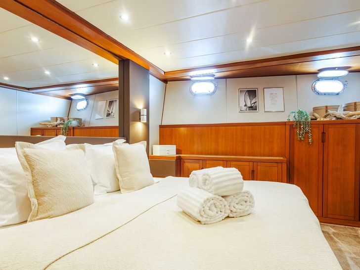 SAN LIMI Yener 34m - VIP cabin 1 bed SAN LIMI Yener 34m - VIP cabin 1 bed